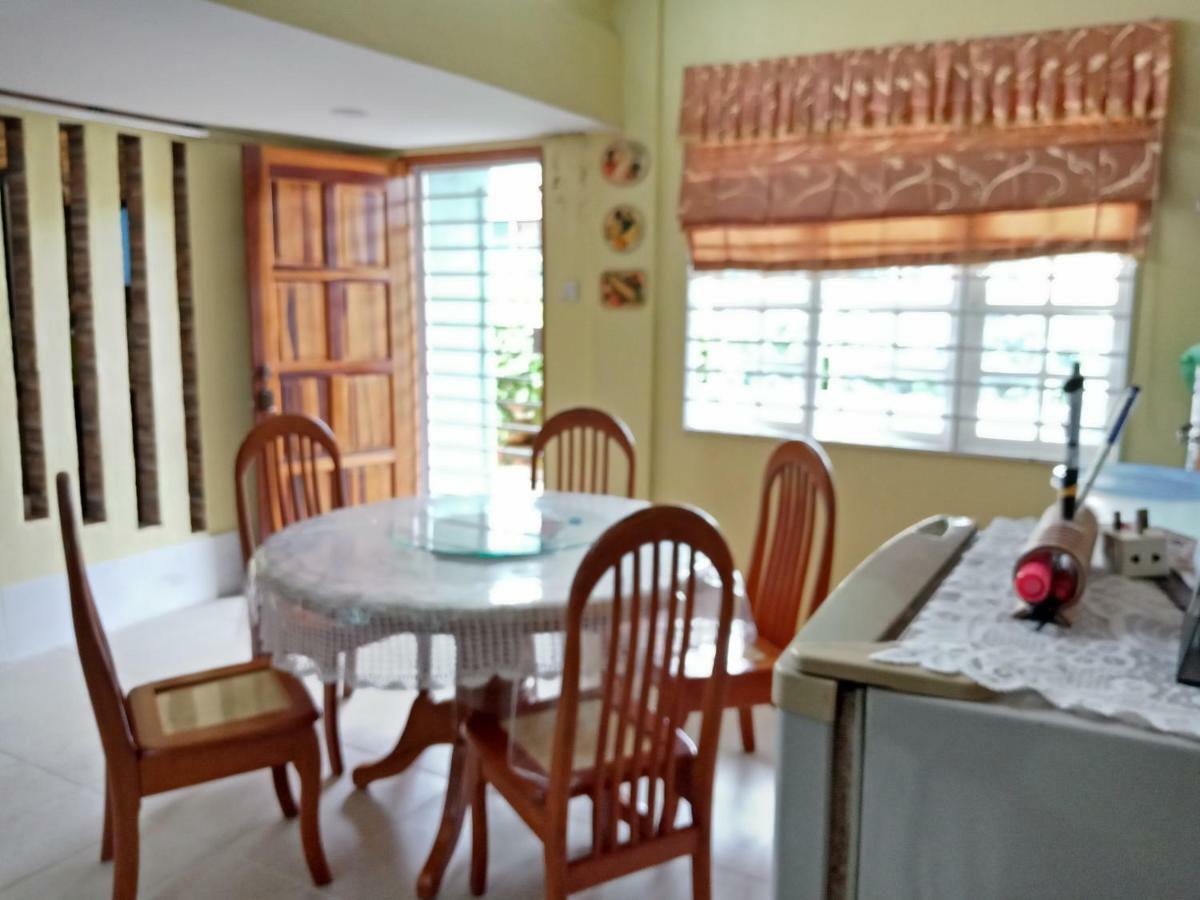 Apartmán Jazepuri - Jaze 1 Kuching Exteriér fotografie