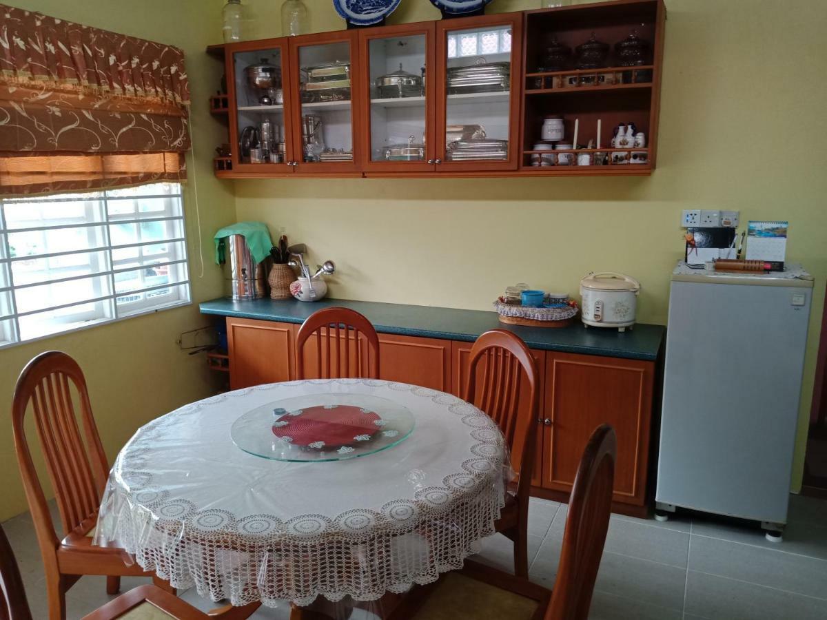 Apartmán Jazepuri - Jaze 1 Kuching Exteriér fotografie